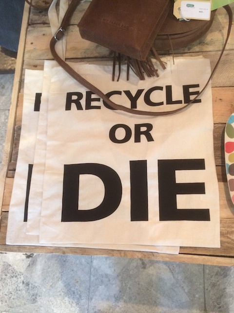 2495: Recycle Or Die!